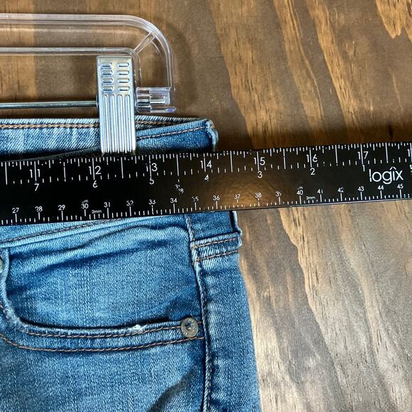 American Eagle Outfitters Womens Shorts Blue Denim Midi Distressed Stretch 4 - Picture 7 of 11